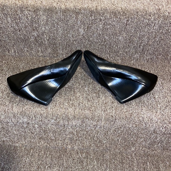 ♠️EUC Like New Franco Sarto Round Toe Genuine Leather Wedge Shoes - Picture 10 of 13